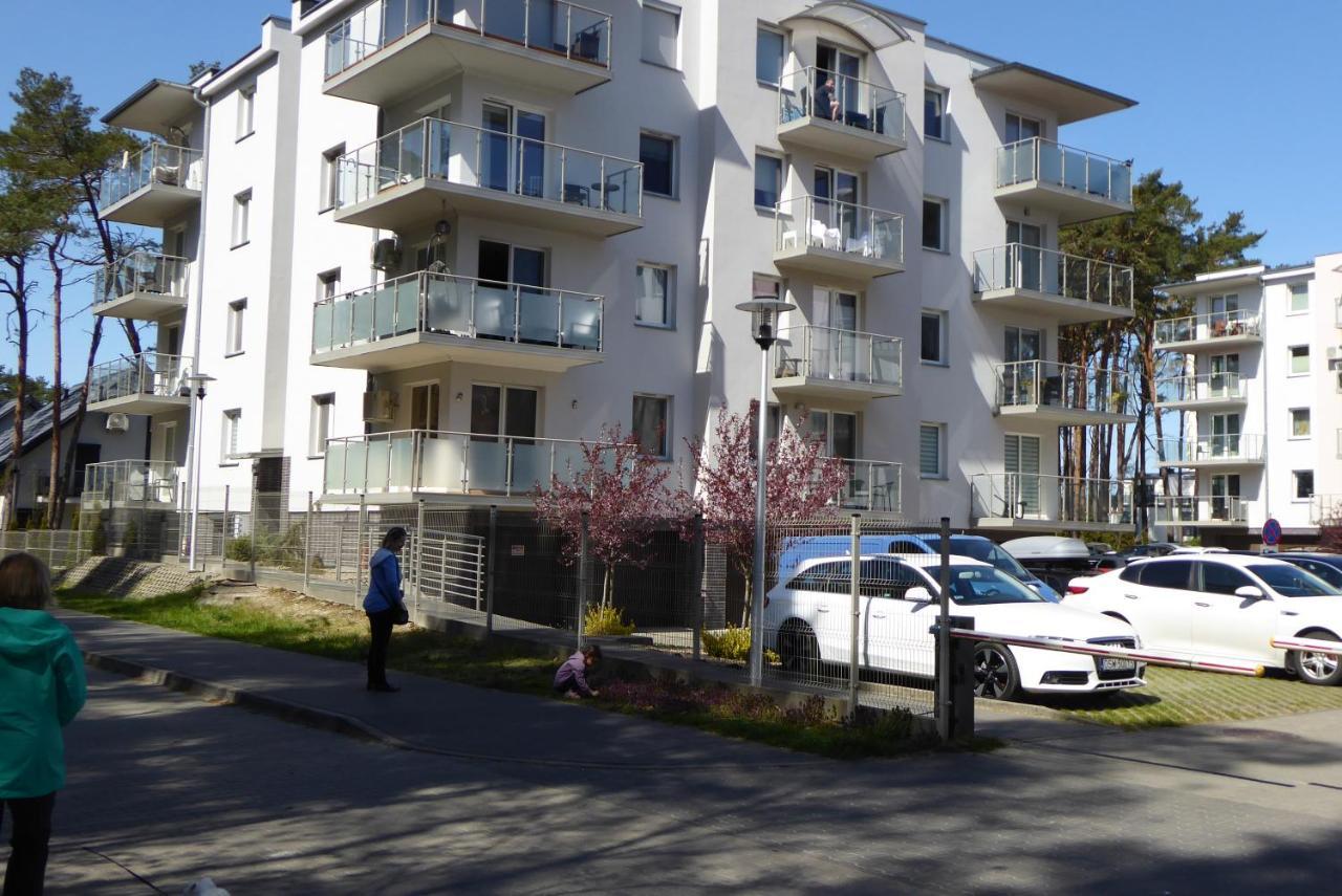 Dziwnowek Lesne Tarasy Blue Apartment Exterior photo